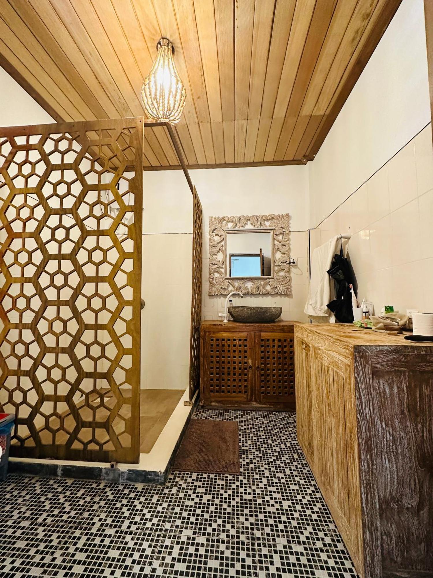 Guest house Iru Maldives *